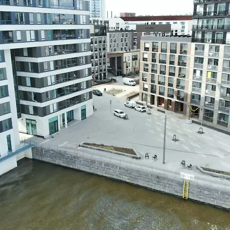 아파트 Spacious For 4 With Sauna