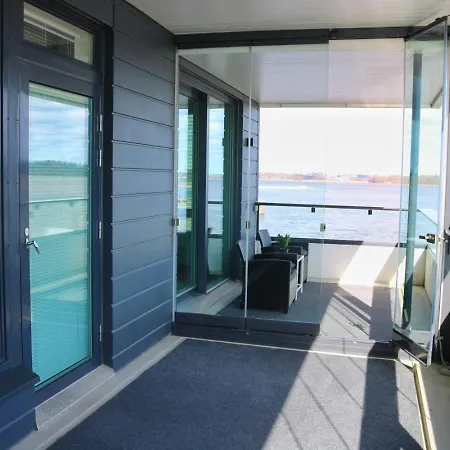 Spacious For 4 With Sauna *