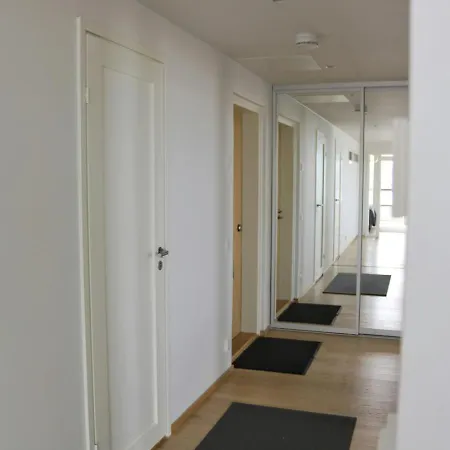 Spacious For 4 With Sauna * Helsinky