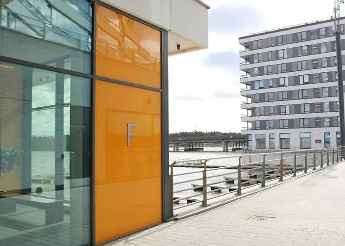 Spacious For 4 With Sauna * Helsinki