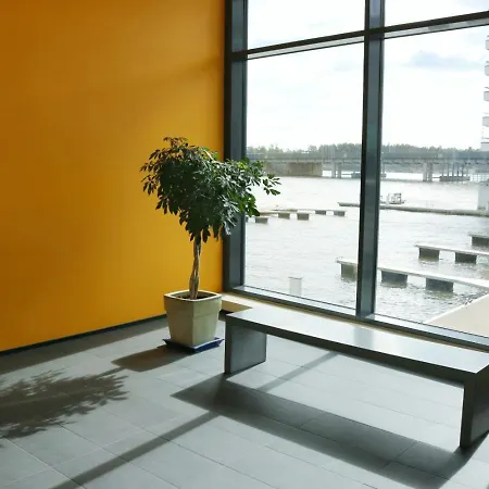 Spacious For 4 With Sauna Helsinki