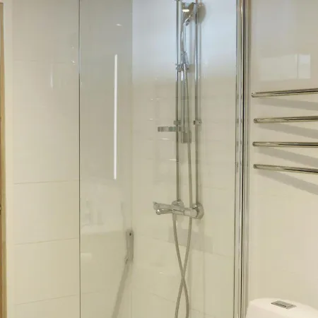 Apartment Spacious For 4 With Sauna *